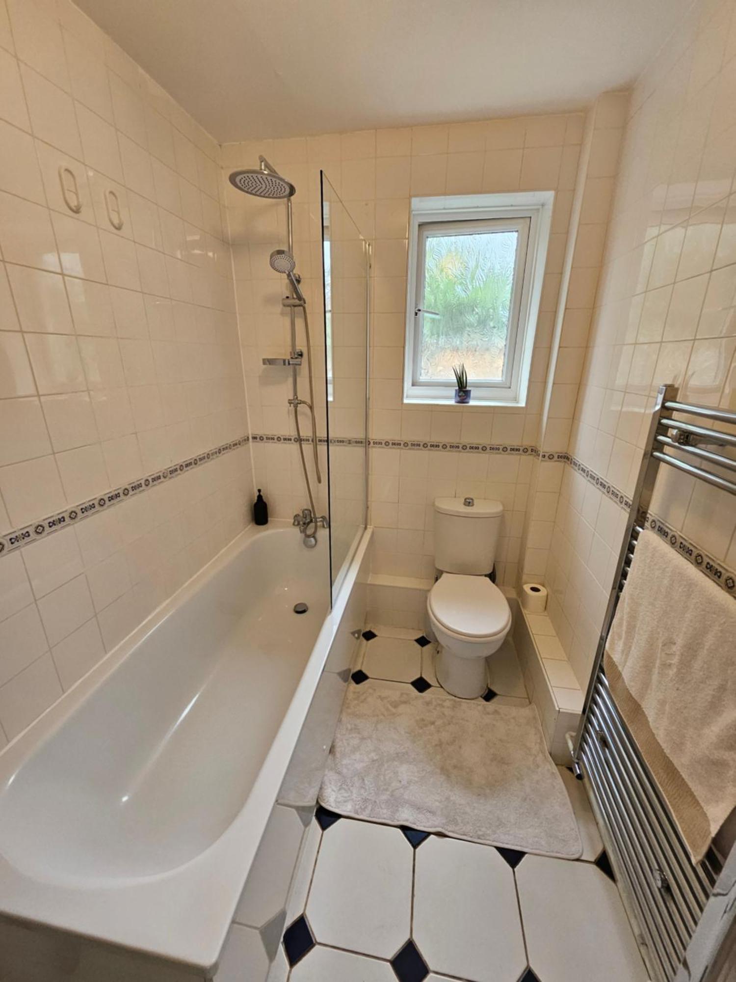 Apartment Wembley, Cosy 2 Bed Apa, Next To The Park Harrow on the Hill
