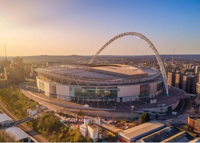 Wembley, Cosy 2 Bed Apa, Next To The Park